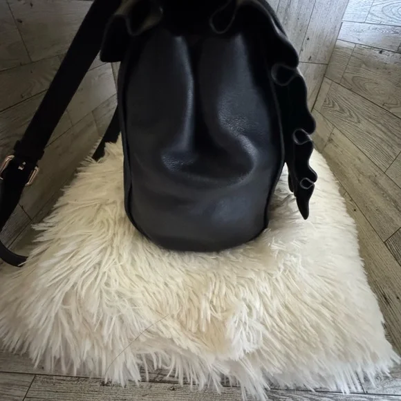 KATE SPADE EUC DANBURY STREET ADELINA BLACK PLEATED FLAP CROSSBODY - Picture 9 of 13